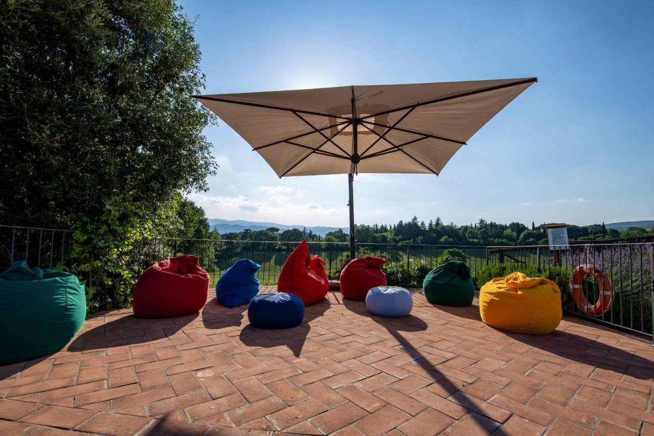 Villa La Cornice - Homelike Villas Bibbiena Bagian luar foto